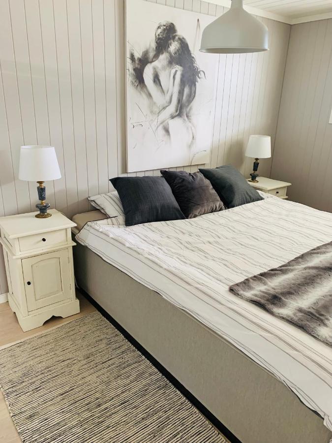 Renovated Sea Facing Cottage On The Eidanger Fjord Porsgrunn Bagian luar foto